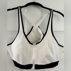 Victoria’s Secret High-Impact Front Closure Sports Bra 36B